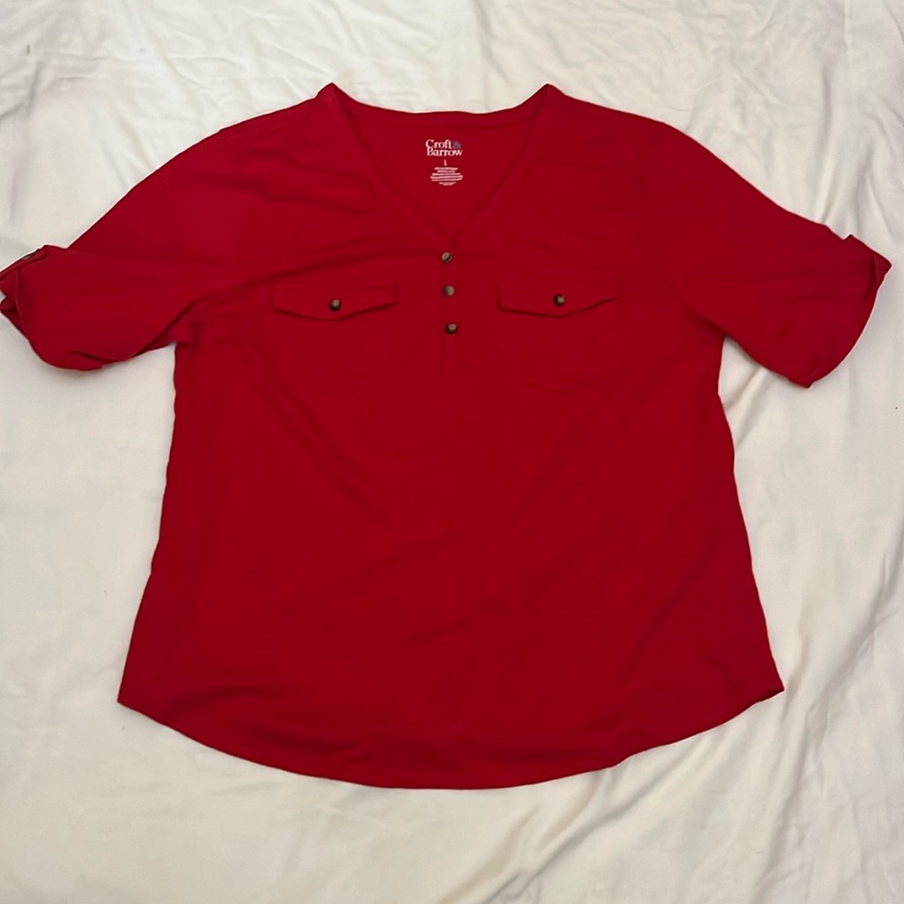 Croft & Barrow Red V-Neck Pocket Dress Shirt For Women Size Large